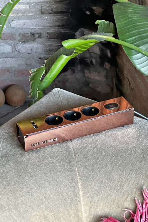 Muze 2.0 Rose Gold Hızlı Şarjlı Grup Priz - 3 metre